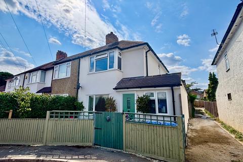 Clandon Avenue, Egham, Surrey, TW20