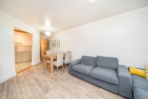 2 bedroom flat for sale, Lovelace Road, Surbiton KT6