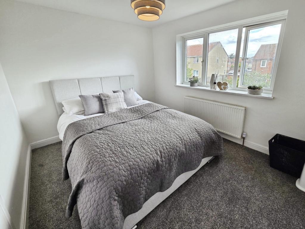 Pbox-bedroom-329764.jpg