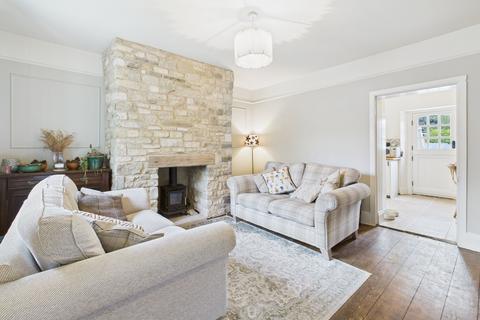 undefined, High Street, Potterspury, NN12