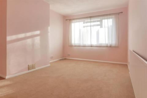 3 bedroom semi-detached bungalow for sale, Hearnfield Road, Littlehampton BN17