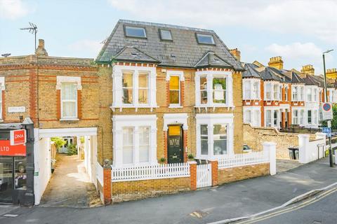 Woodside, London SW19