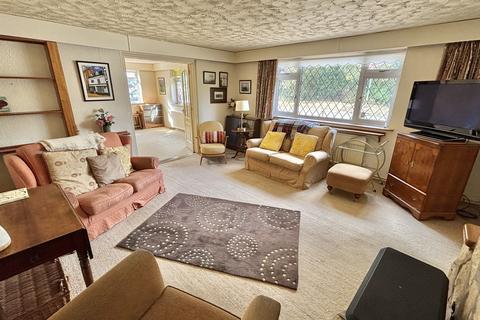undefined, Claybrooke Magna, Lutterworth LE17