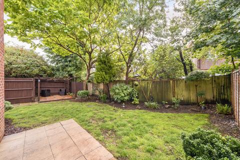 undefined, Spiro Close, Pulborough, RH20