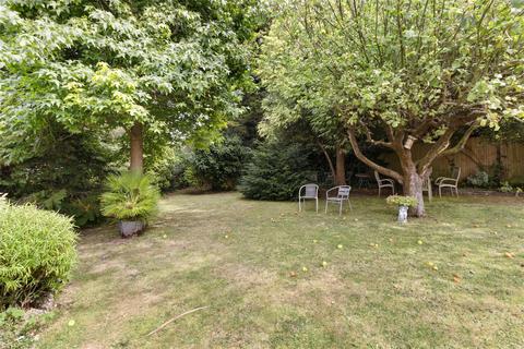 2 bedroom detached bungalow for sale, Salisbury Close, Eastbourne BN22
