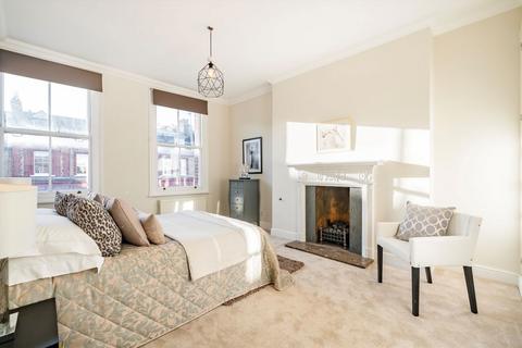3 bedroom maisonette for sale, Brechin Place, London SW7