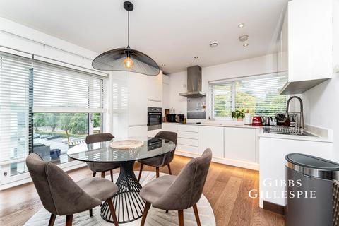 2 bedroom flat to rent, Miles House, Stanley Kubrick Road, Denham Green, UB9