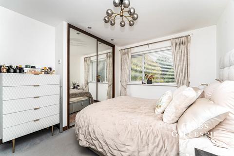 2 bedroom flat to rent, Miles House, Stanley Kubrick Road, Denham Green, UB9
