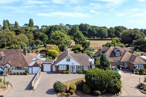 2 bedroom bungalow for sale, Ham Manor Way, Angmering, West Sussex