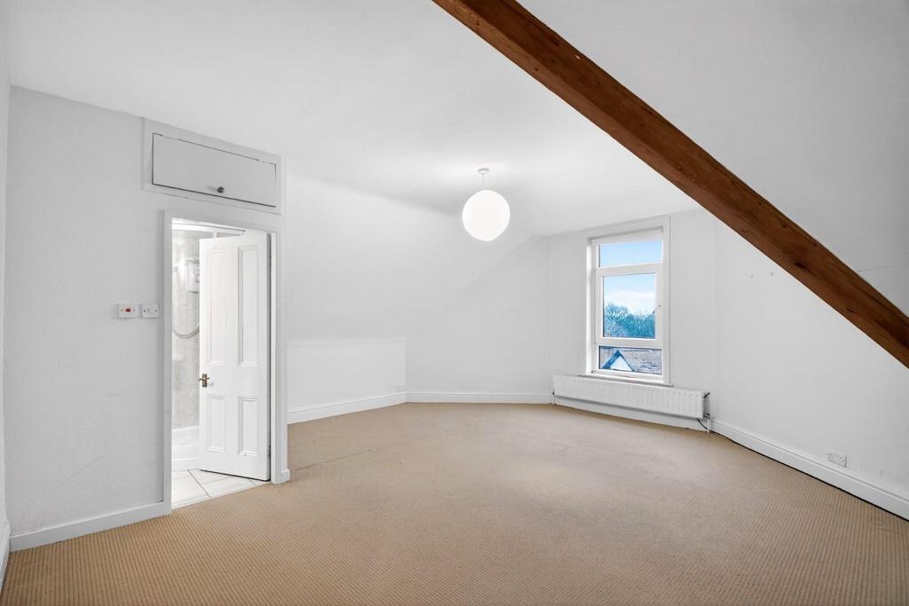 Flat3-9rutlandave-11.jpg