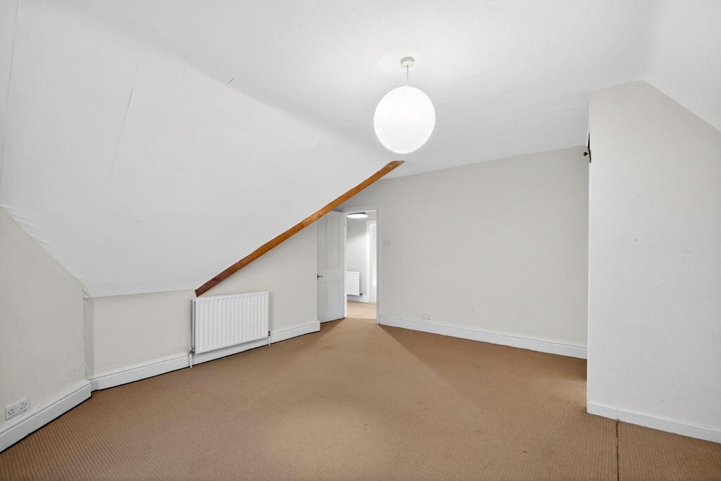 Flat3-9rutlandave-13.jpg