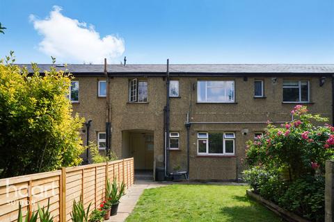 2 bedroom maisonette for sale, Liberty Avenue, LONDON