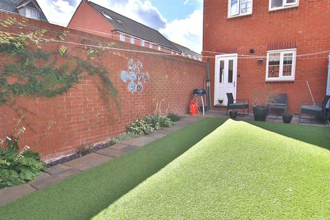 undefined, Henry Crescent, Walton Cardiff, Tewkesbury