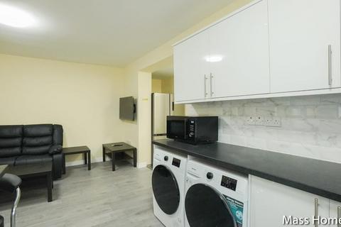 undefined, Parrs Wood Road, Manchester M20