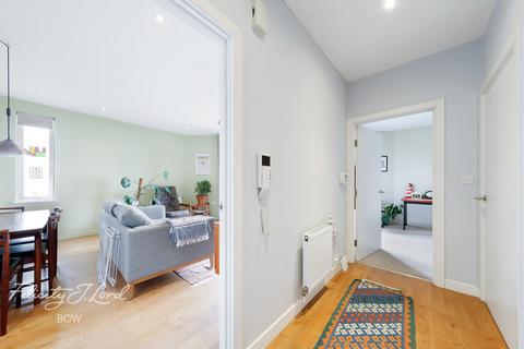 undefined, Navigation Road, London, E3