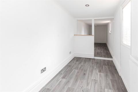 7, Corston Brompton Road, Weston-super-mare, BS24 9BX