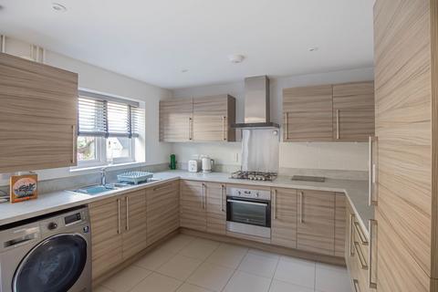 4 bedroom end of terrace house for sale, Sir Bernard Lovell Road, Malmesbury, SN16