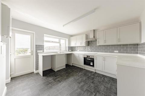 2 bedroom semi-detached house for sale, Chestnut Drive, Canterbury CT2