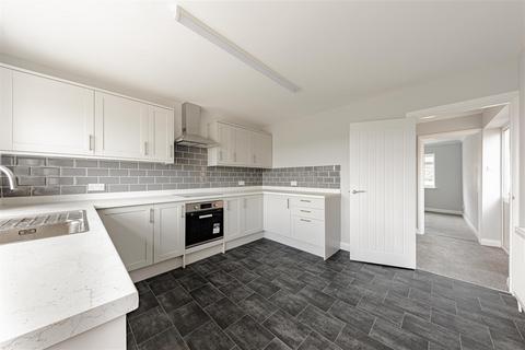 2 bedroom semi-detached house for sale, Chestnut Drive, Canterbury CT2