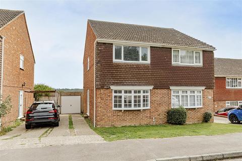 2 bedroom semi-detached house for sale, Chestnut Drive, Canterbury CT2