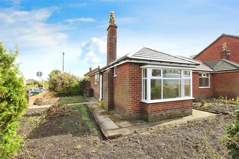2 bedroom bungalow to rent, Walker Avenue, Greater Manchester BL3