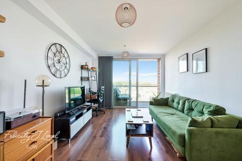 1 bedroom apartment for sale, Devons Road, London, E3
