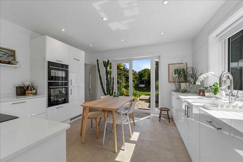 undefined, Frinton on sea CO13