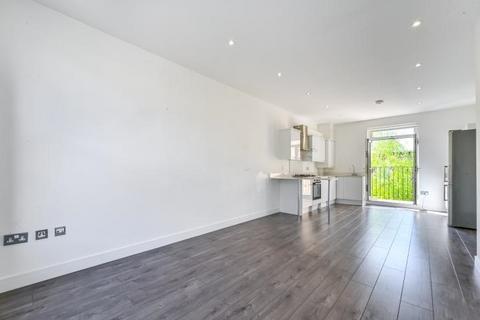 2 bedroom flat for sale, Wilberforce Road, London, N4