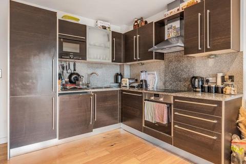 2 bedroom flat for sale, Latitude Apartments, Fairfield Road, Croydon, CR0