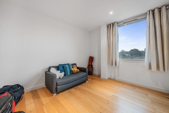 Chpk3962729 large-6-08 jpg