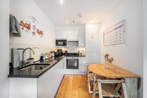 1 bedroom flat for sale, Green Dragon House, High Street, Croydon, CR0