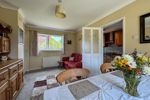 18 Foxborough Close, Woodnesborough, Sandwich, CT13 0NR