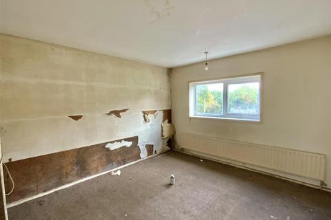 2 bedroom apartment for sale, Glovers Lane, Heelands