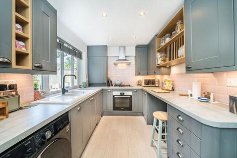 undefined, Henry Tate Mews, London SW16