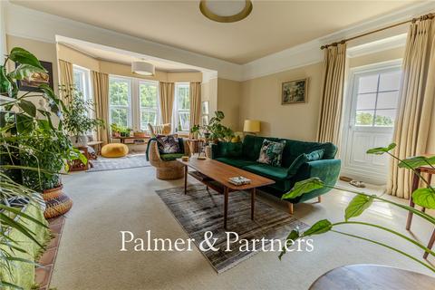 2 bedroom apartment for sale, Aldeburgh Road, Aldringham, Leiston, Suffolk, IP16