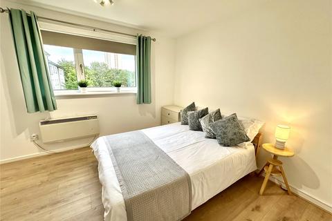 Flat 2/2, 6 Kennedy Path, Glasgow, G4 0PW