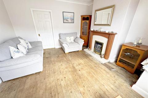 2 bedroom terraced house for sale, George Street, Cleethorpes, N.E. Lincs, DN35 8PL