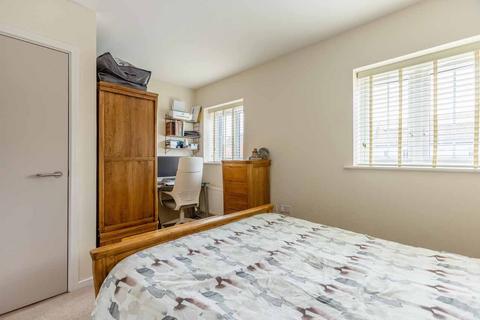 undefined, Twist Way, Slough SL2