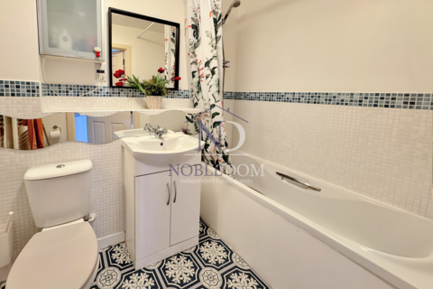 Apartment 163, Ashby House Waxlow Way, Northolt, UB5 6FW