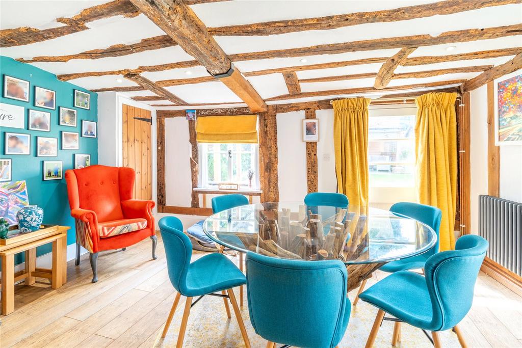 Breakfast Room