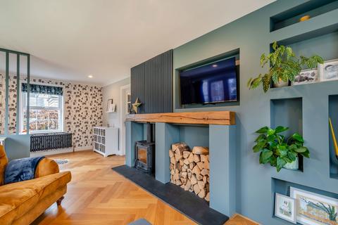 3 Chestnut End, Boston Spa, Wetherby, LS23 6JG