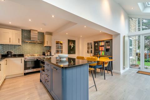 3 Chestnut End, Boston Spa, Wetherby, LS23 6JG