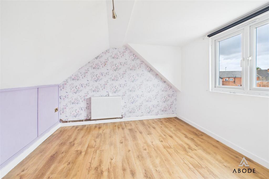 CAM01882 G0-PR0152-STILL016.jpg