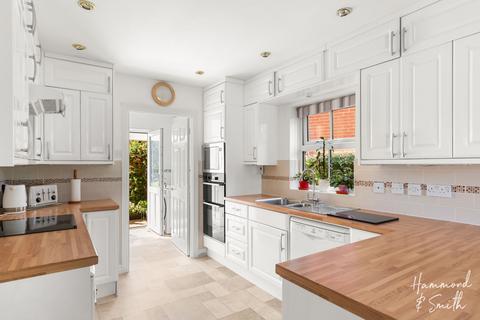 undefined, Oakland Place, Buckhurst Hill IG9