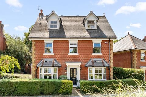 undefined, Oakland Place, Buckhurst Hill IG9