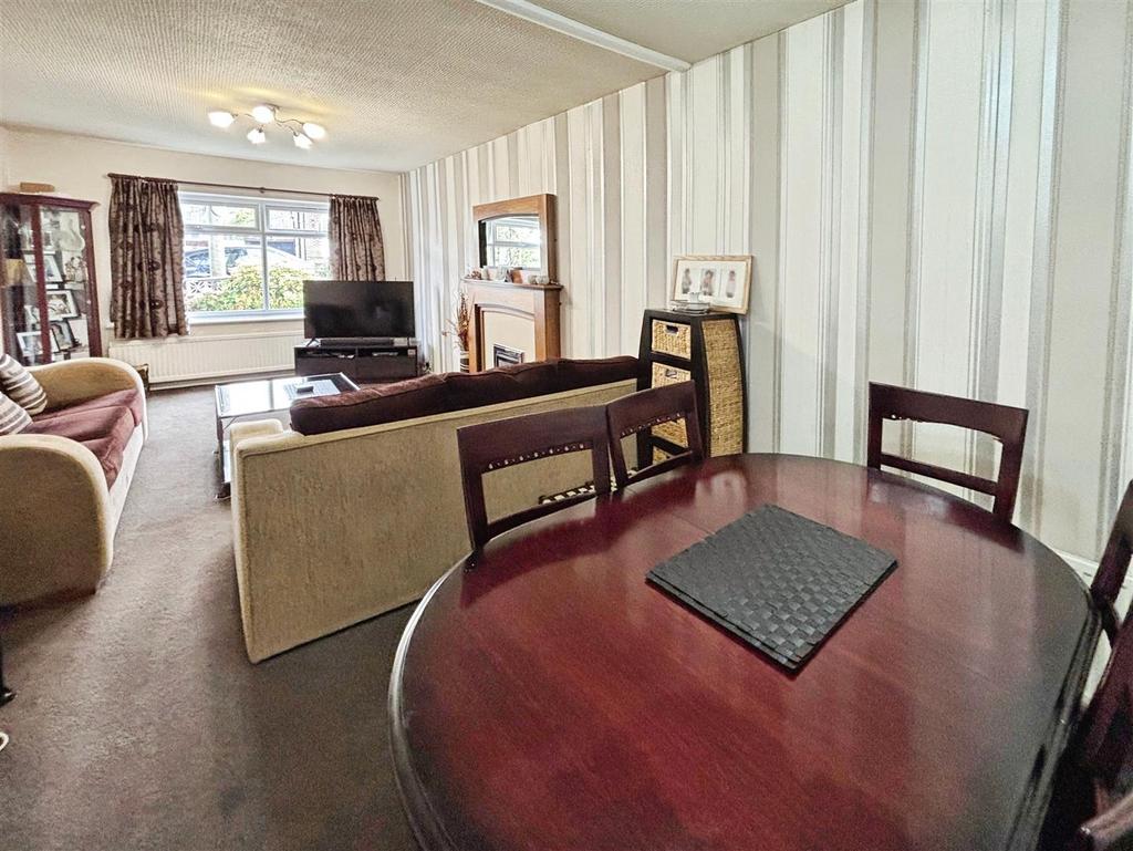 Lounge/Diner