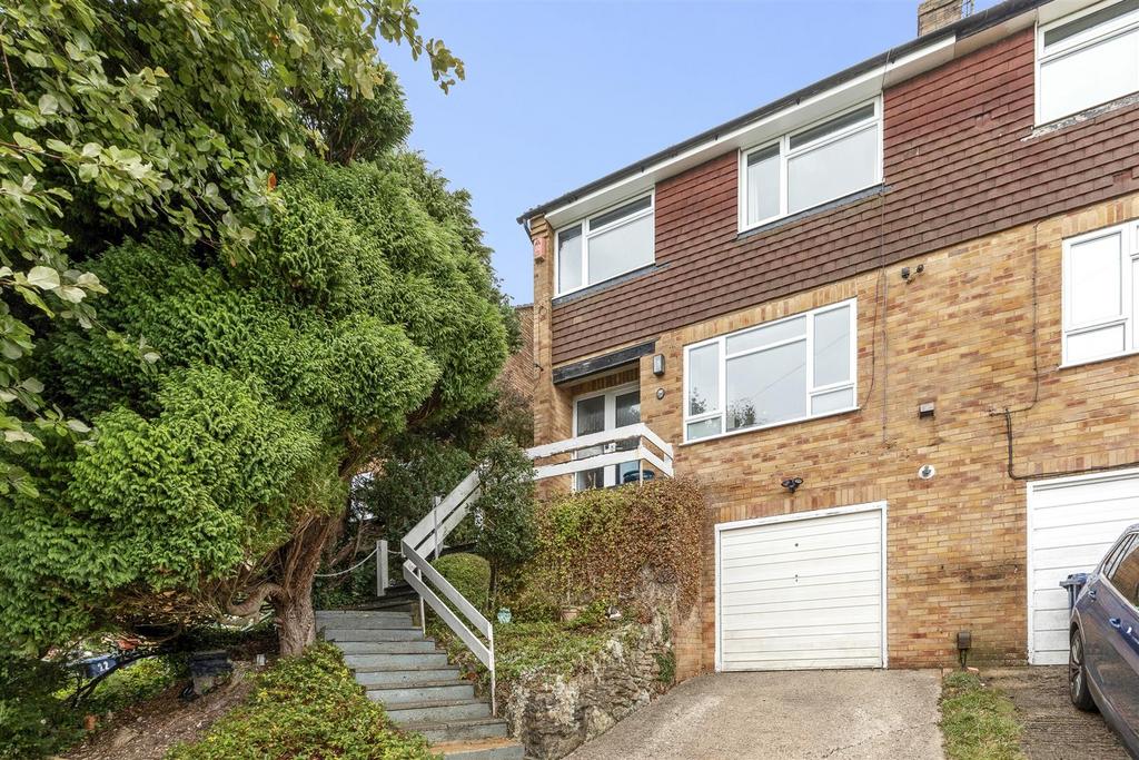 24 Arundel Road, HP12 4 NE-14.jpg