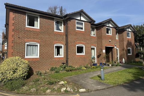 undefined, St. Lukes Avenue, Maidstone