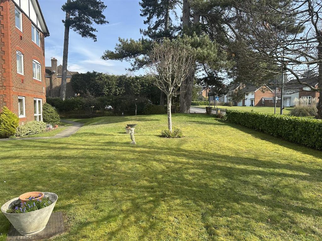 Gardens.jpg