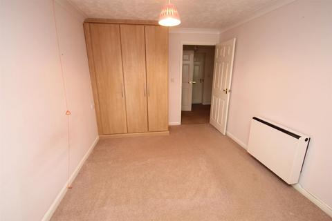 1 bedroom retirement property for sale, St. Lukes Avenue, Maidstone